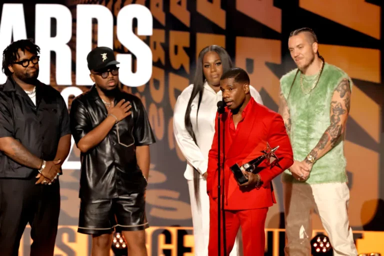 Gospel Royalty Meets Rising Stars: A Look at the Successes of Kirk Franklin and Maverick City Music